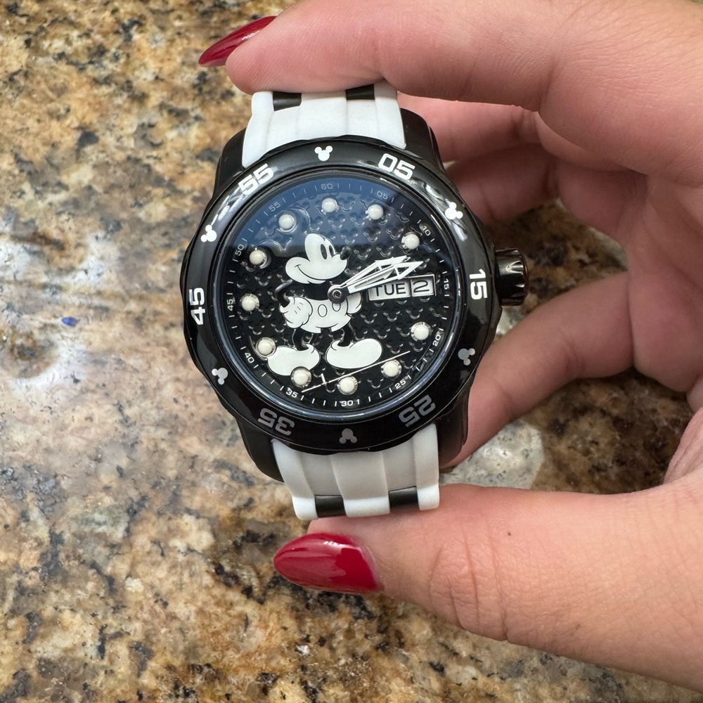 Invicta Black and White Mickey Dial Silicone Strap Watch - Picture 7 of 7